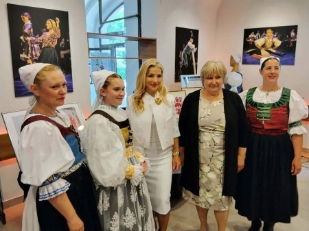 Foto: Výšivka z Nitrianskeho Pravna a okolia bola zapísaná do Reprezentatívneho zoznamu nehmotného kultúrneho dedičstva Slovenska 3