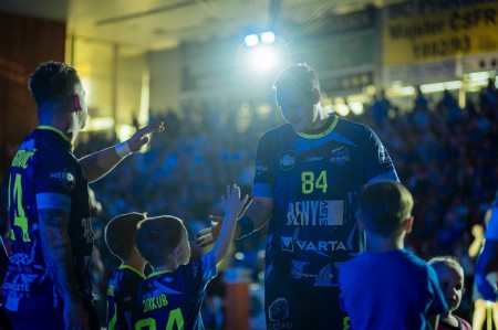 Foto a video: Vicemajstrami Niké handball extraligy sa dnes stali hádzanári HK Bojnice Tatran Prešov dnes vybojovali svoj jubilejný 20. titul majstra Slovenska. 2