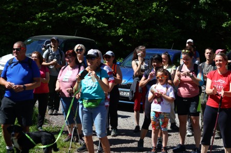 Foto a video: Nový turistický vrchol Hvozdík láka turistov do prírody nad Lehotou pod Vtáčnikom (okres Prievidza) 2
