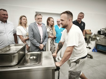 Foto a video: Nemocnica v Bojniciach otvorila úplne novú kuchyňu. Rekonštrukcia stála 3,75 milióna eur 3
