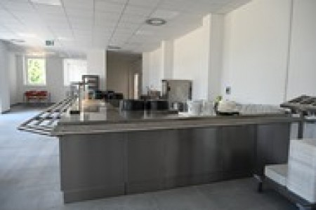 Foto a video: Nemocnica v Bojniciach otvorila úplne novú kuchyňu. Rekonštrukcia stála 3,75 milióna eur 12