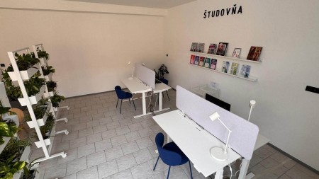 Lehota pod Vtáčnikom má novú knižnicu: zmodernizovali priestory a pribudli stovky nových možností (foto) 2