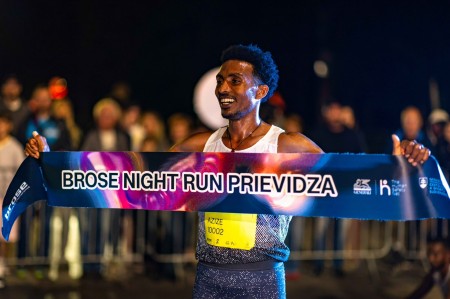 Brose Night Run Prievidza 2026 písal históriu: Majstrovstvá Slovenska aj najlepšie časy na 10 km na slovenskom území (foto) 20