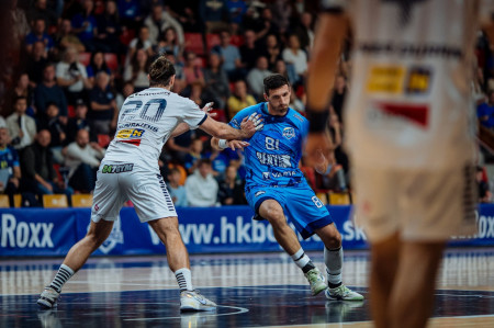 Foto: Hádzanári HK Bojnice pri historickej európskej premiére viedli, napokon rakúskemu majstrovi podľahli 27:31 27