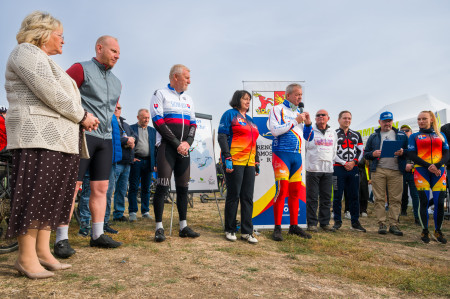 FOTO: Otvorili cyklotrasu Partizánske – Chalmová, miestnou časťou Bystričian v okrese Prievidza. Cyklistom pribudlo vyše 10 kilometrov 9